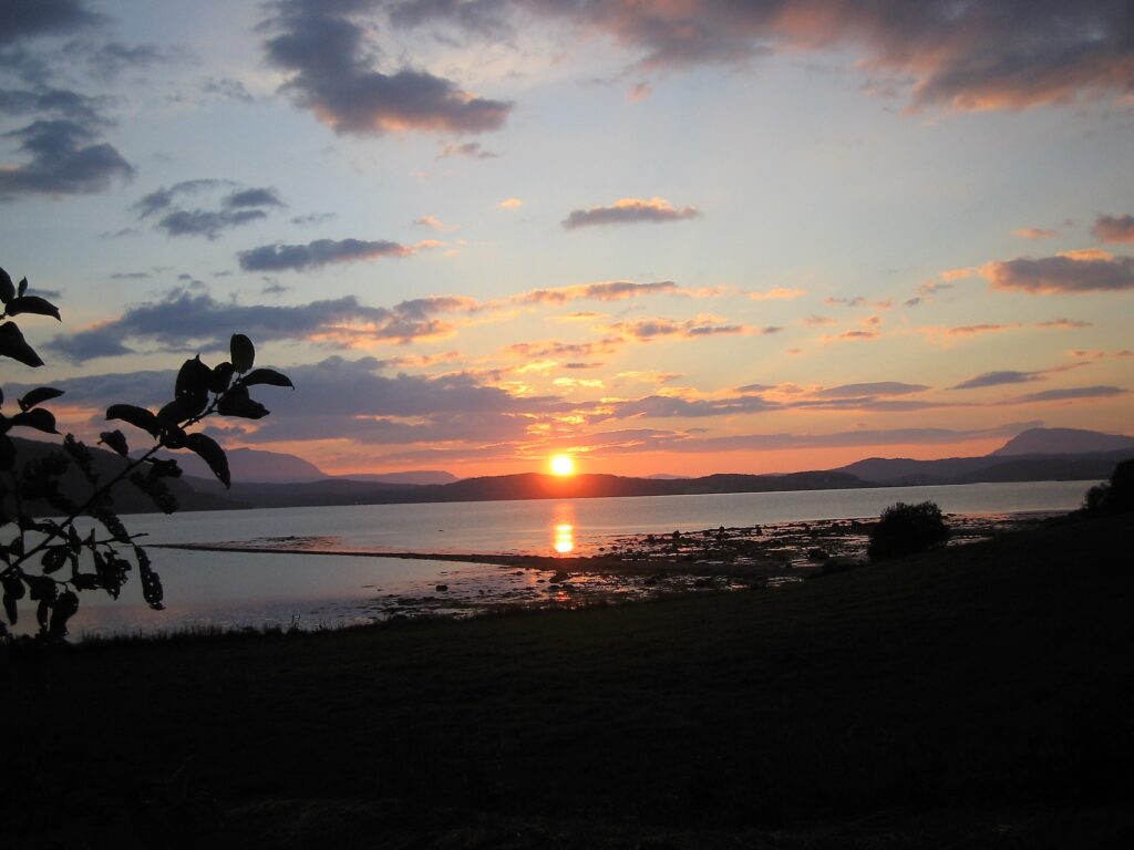 Solnedgang, Foto: Gunn M Grønås I Balsfjord Kommune